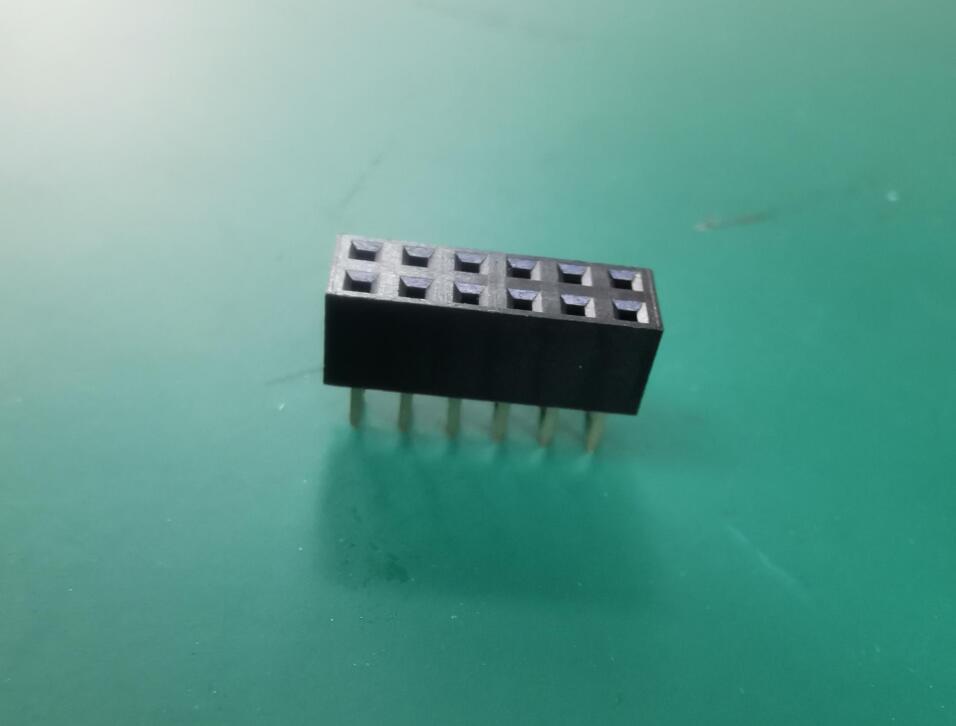 Pin header connector with custom tail dimensions